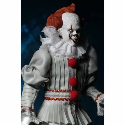 Εικόνες σε δράση Neca IT Pennywise 2017