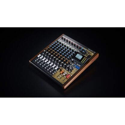 Τραπέζι DJ Tascam MODEL 12