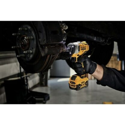 Κρουστικό κλειδί Dewalt DCF901P2-QW 12 V 340 nm