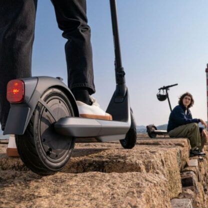 Ηλεκτρικό Σκούτερ Segway E2 PRO E Μαύρο 350 W