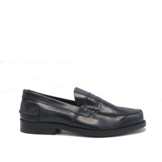 Saxone of Scotland - Elegant Black Calf Leather Loafers