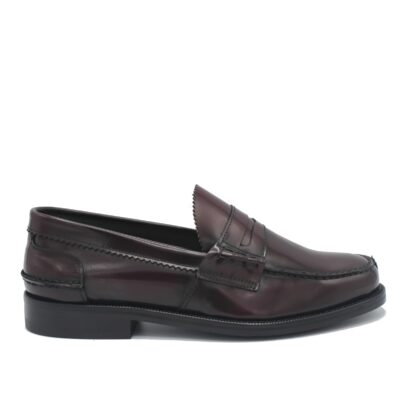 Saxone of Scotland - Elegant Bordeaux Calf Leather Loafers