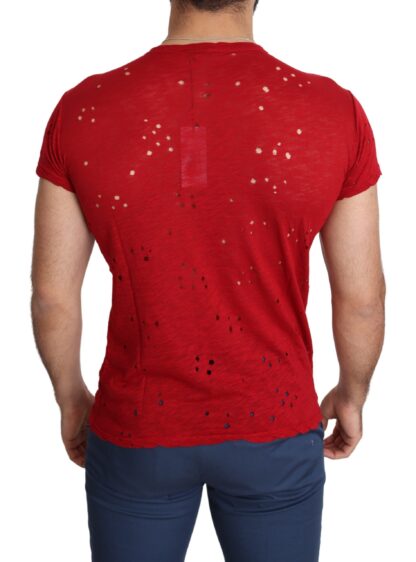 Guess - Radiant Red Cotton Tee Perfect For Everyday Style