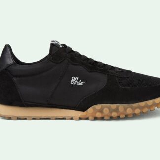 Golden Goose - Sleek Black Leather Sneakers with Rubber Sole