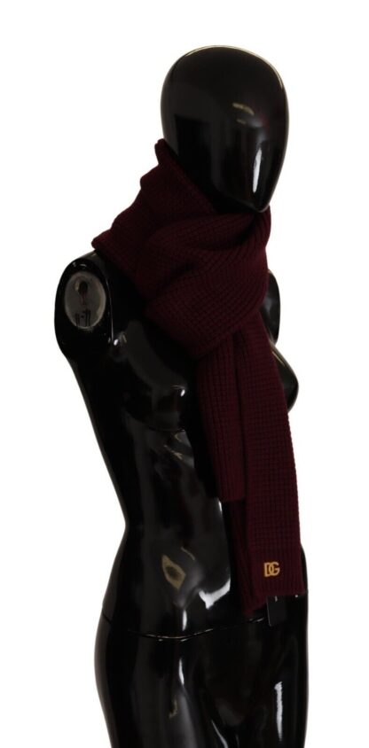 Dolce & Gabbana - Elegant Cashmere Knit Scarf in Dark Red