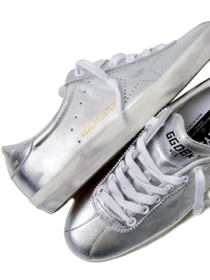 Golden Goose - Elegant Silver Patent Sneakers for Men