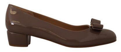 Salvatore Ferragamo - Elegant Caraway Brown Pumps with Vara Bow