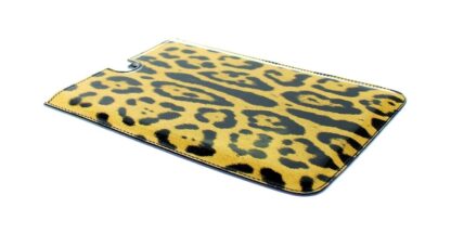 Dolce & Gabbana - Chic Leopard Print Tablet Case