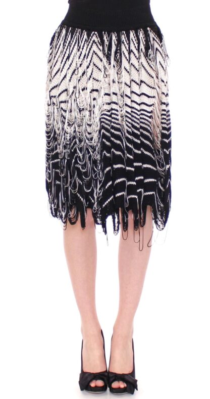 Alice Palmer - Chic Black & White Knitted Skirt