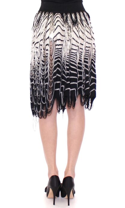 Alice Palmer - Chic Black & White Knitted Skirt