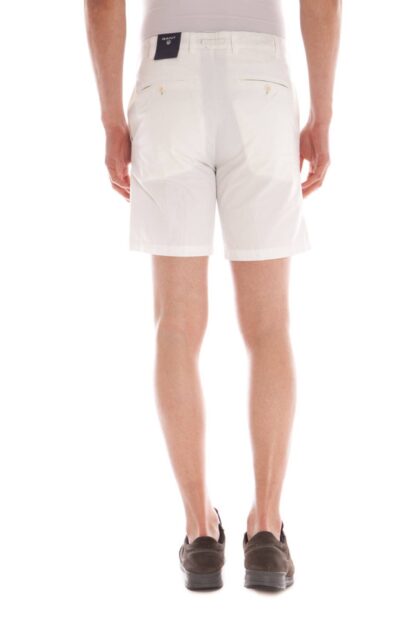 Gant - Elegant White Bermuda Shorts For Men