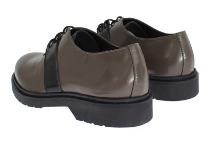 AI_ - Elegant Gray Brown Leather Lace-up Shoes