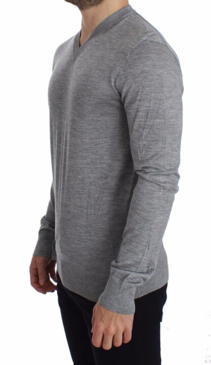 Dolce & Gabbana - Elegant Gray Silk-Cashmere V-Neck Sweater