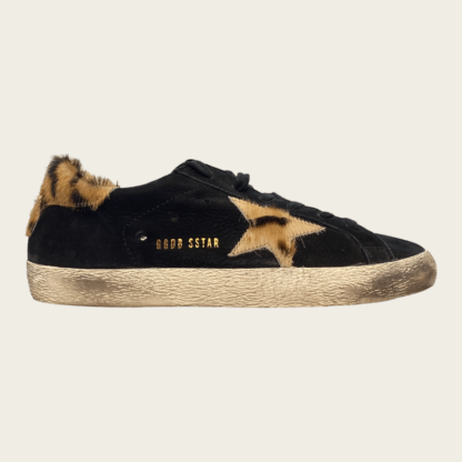 Golden Goose - Elegant Suede Superstar Sneakers with Leopard Detail