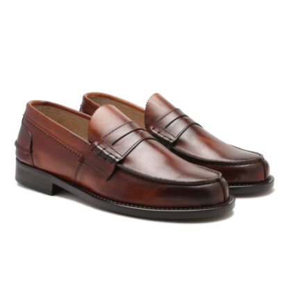 Saxone of Scotland - Elegant Natural Calf Leather Loafers