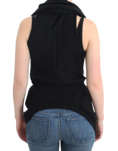 Costume National - Chic Sleeveless Knitted Vest Cardigan