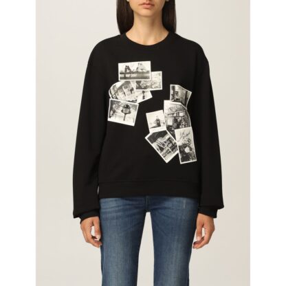 Love Moschino - Chic Black Sweatshirt with Designer Emblem