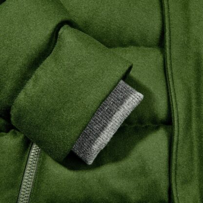 Herno - Elegant Green Water-Repellent Down Jacket with Hood