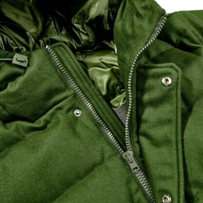 Herno - Elegant Green Water-Repellent Down Jacket with Hood