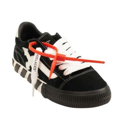 Off-White - Suede Calfskin Arrow Sneakers in Black