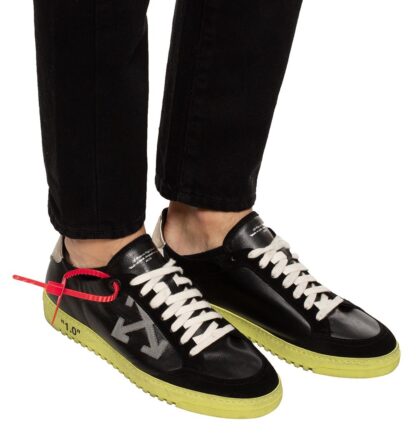 Off-White - Elevated Street-Style Lace-Up Sneakers