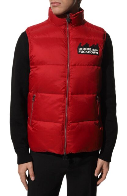 Comme Des Fuckdown - Sleek Sleeveless Padded Gilet in Radiant Red