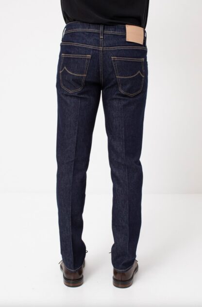 Jacob Cohen - Italian Crafted Blue Denim Jeans with Contrast Stitching