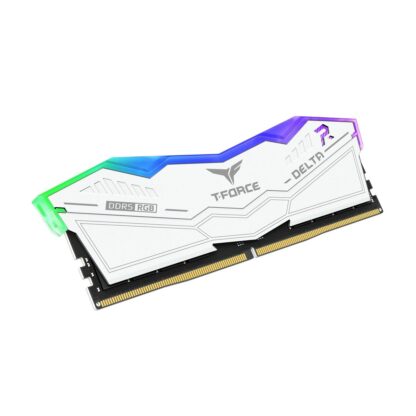 Μνήμη RAM Team Group FF4D564G6000HC38ADC01 2 x 32 GB Λευκό