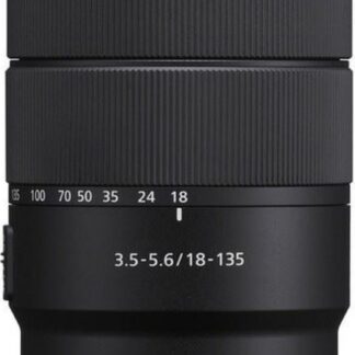 Sony Alpha 6700 Kit schwarz + E 3,5-5,6/18-135
