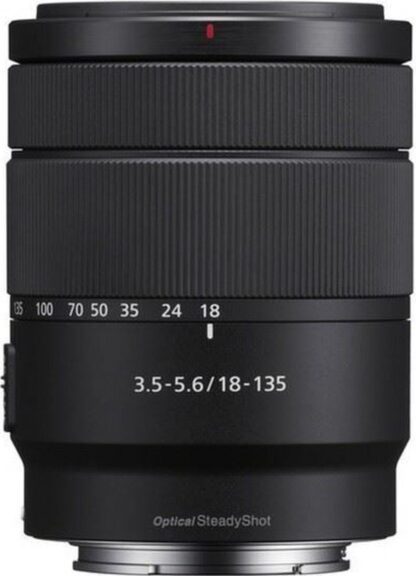 Sony Alpha 6700 Kit schwarz + E 3,5-5,6/18-135
