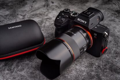 Samyang AF 1,8/75 FE      Sony E