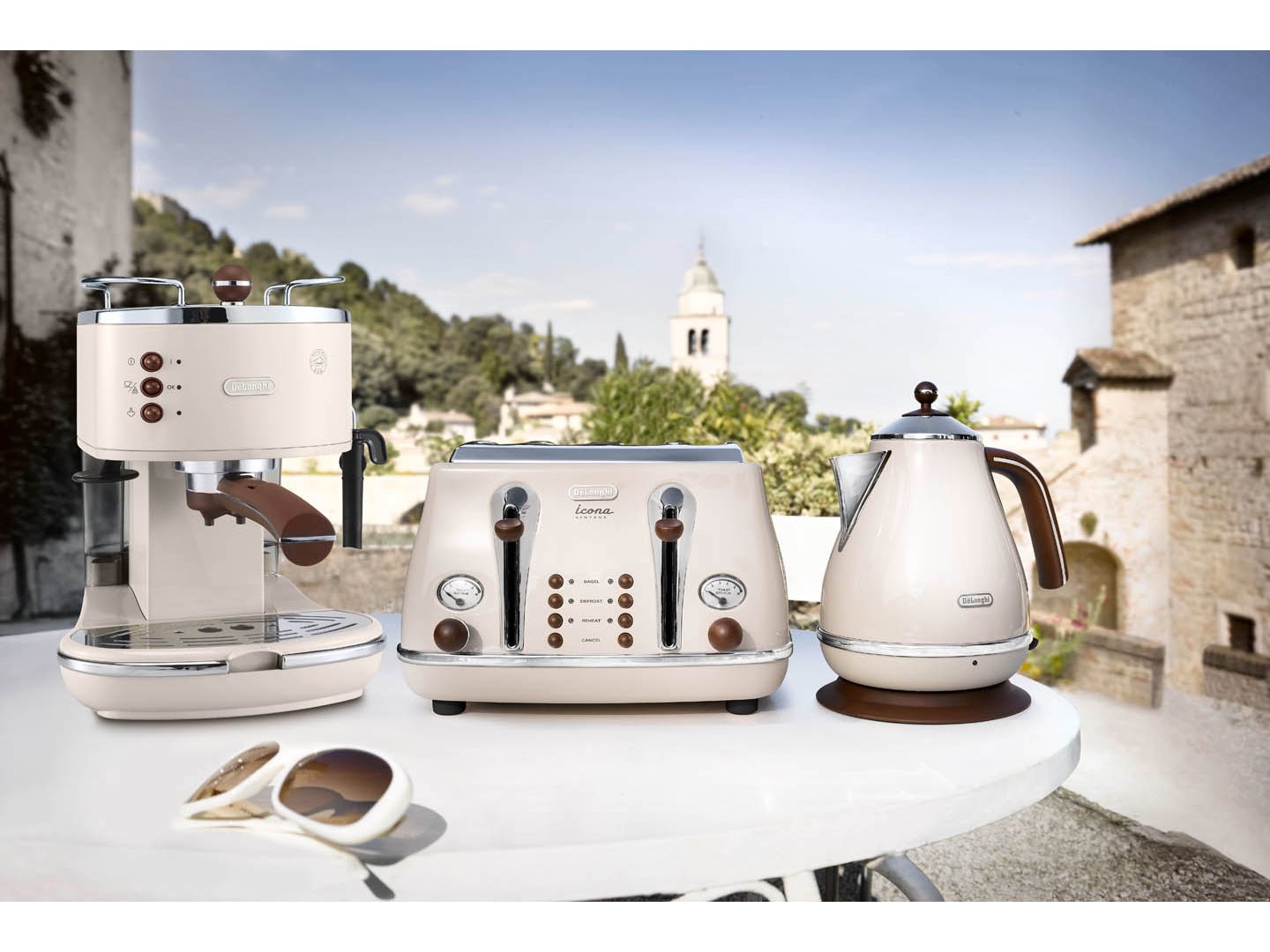 De'Longhi Icona Vintage Μηχανή Espresso 1100W Πίεσης 15bar Λευκή De'Longhi Icona Vintage Μηχανή Espresso 1100W Πίεσης 15bar Λευκή