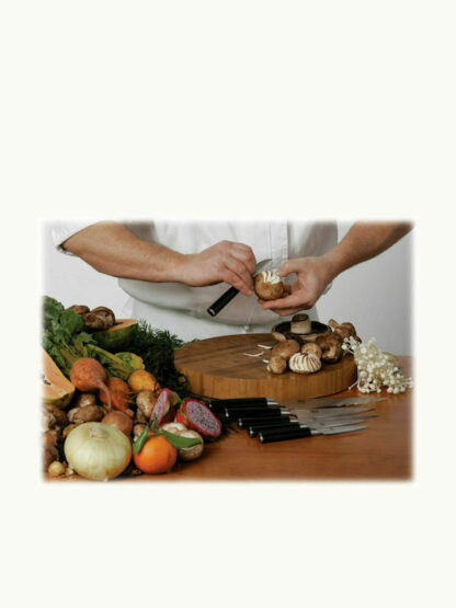 Kai Shun Μαχαίρι Santoku από Δαμασκηνό Ατσάλι 9cm DM-0700