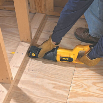 Dewalt Σπαθοσέγα 1100W Κωδικός: DWE305PK
