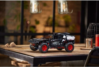 Lego Technic Audi RS Q e-tron για 10+ Ετών 914τμχ Κωδικός: 42160