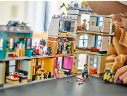 Lego Creator Main Street για 9+ Ετών Κωδικός: 31141