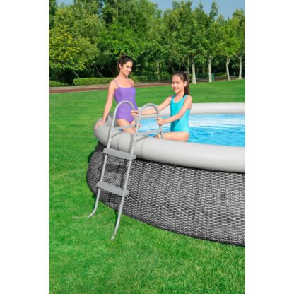 Σκάλα για την πισινα Bestway 84 cm
