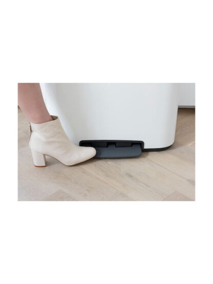 Brabantia Bo Κάδος Ανακύκλωσης Λευκός με Πεντάλ 34lt