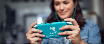 Nintendo Switch Lite 32GB Turquoise Animal Crossing: New Horizons (Official Bundle)