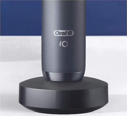 Oral-B IO Series 8 Ηλεκτρική Οδοντόβουρτσα με Χρονομετρητή, Αισθητήρα Πίεσης και Θήκη Ταξιδίου Limited Edition Black Onyx