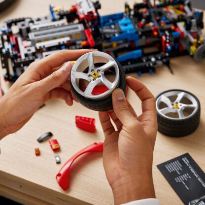 Lego Technic Ferrari Daytona Sp3 για 18+ Ετών 3778τμχ Κωδικός: 42143