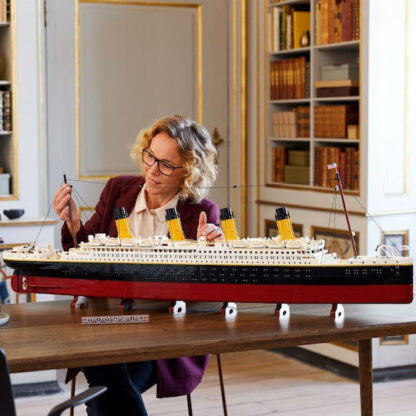 Lego Creator Titanic για 18+ Ετών 9090τμχ Κωδικός: 10294