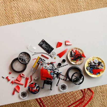 Lego Technic Ducati Panigale V4 S Motorcycle για 18+ Ετών 1603τμχ Κωδικός: 42202