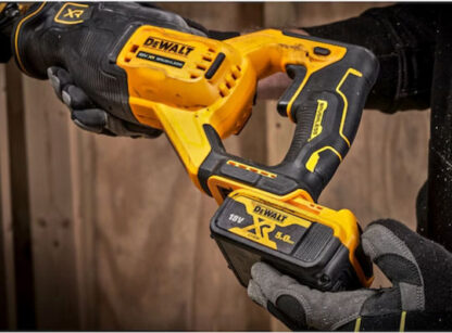 Dewalt Σπαθοσέγα 18V Κωδικός: DCS382NT