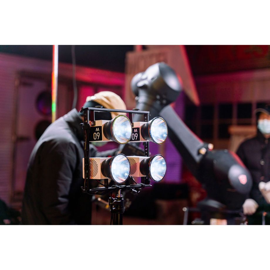 Zhiyun Molus G60 Pocket Cob Led 2700 - 6500K 60W Κωδικός: C040006EUR2 Zhiyun Molus G60 Pocket Cob Led 2700 - 6500K 60W Κωδικός: C040006EUR2