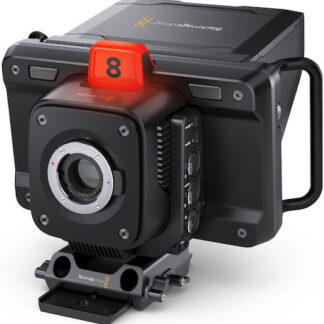 Blackmagic Design Βιντεοκάμερα Studio Camera 6K Pro 6K @ 50fps Αποθήκευση σε Κάρτα Μνήμης με Οθόνη Αφής 7" και HDMI