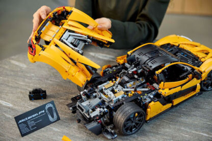 Lego Technic McLaren P1 για 18+ Ετών 3893τμχ Κωδικός: 42172