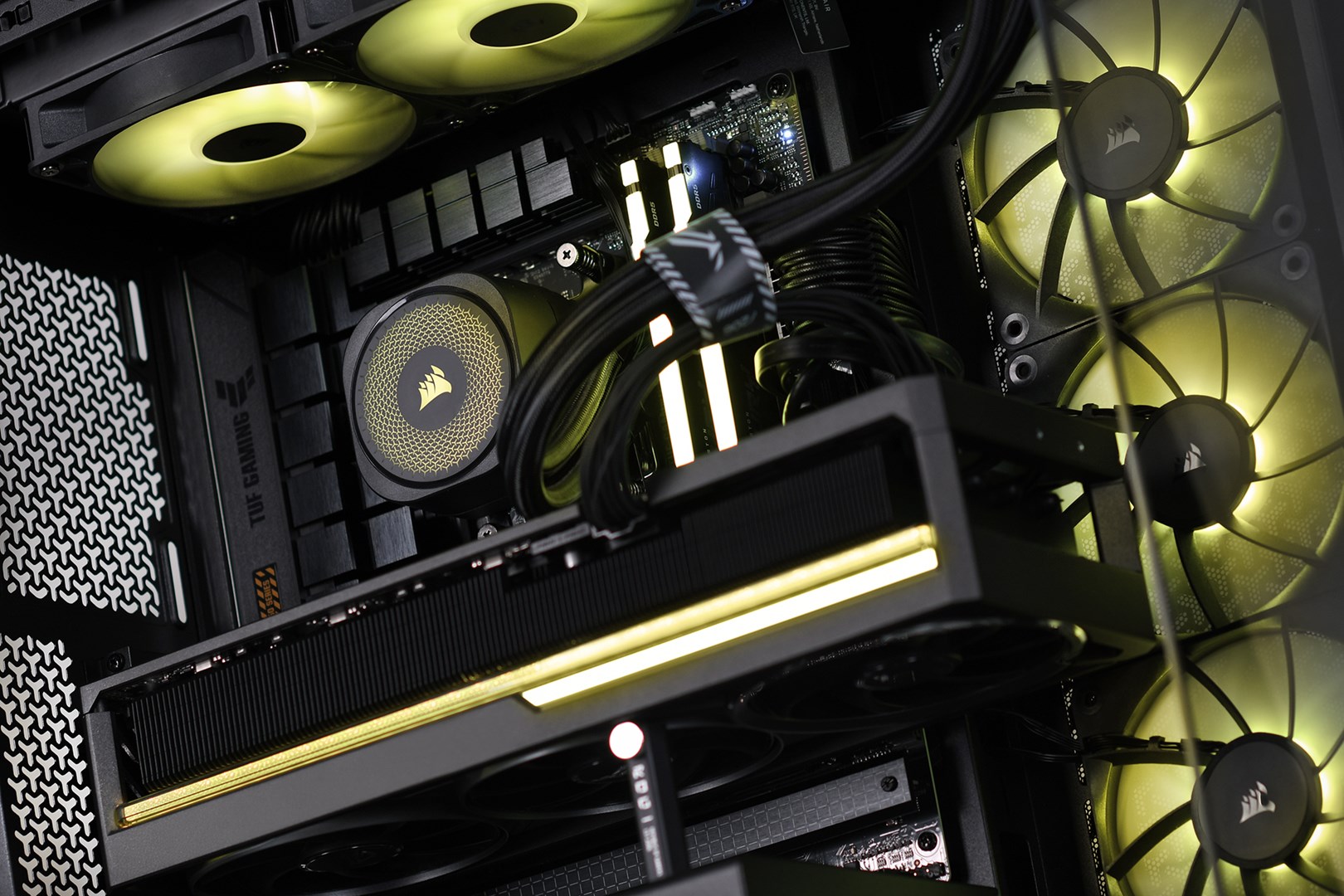 Actina 5901443415947 PC AMD Ryzen™ 7 7800X3D 32 GB DDR5-SDRAM 2 TB SSD AMD Radeon RX 9070 XT Midi Tower Black Actina 5901443415947 PC AMD Ryzen™ 7 7800X3D 32 GB DDR5-SDRAM 2 TB SSD AMD Radeon RX 9070 XT Midi Tower Black