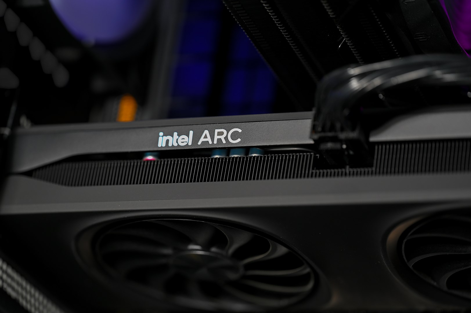 Actina 5901443410270 PC AMD Ryzen™ 5 7500F 32 GB DDR5-SDRAM 1 TB SSD Intel Arc B580 Midi Tower Black Actina 5901443410270 PC AMD Ryzen™ 5 7500F 32 GB DDR5-SDRAM 1 TB SSD Intel Arc B580 Midi Tower Black