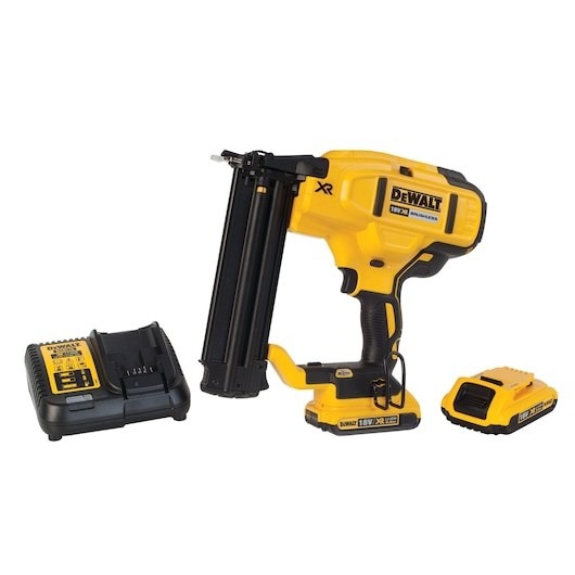 Dewalt Καρφωτικό Μπαταρίας 18V 2x2Ah για Καρφιά Κωδικός: DCN680D2 Dewalt Καρφωτικό Μπαταρίας 18V 2x2Ah για Καρφιά Κωδικός: DCN680D2